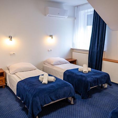 Hotel Duet เฮลม์ ภายนอก รูปภาพ
