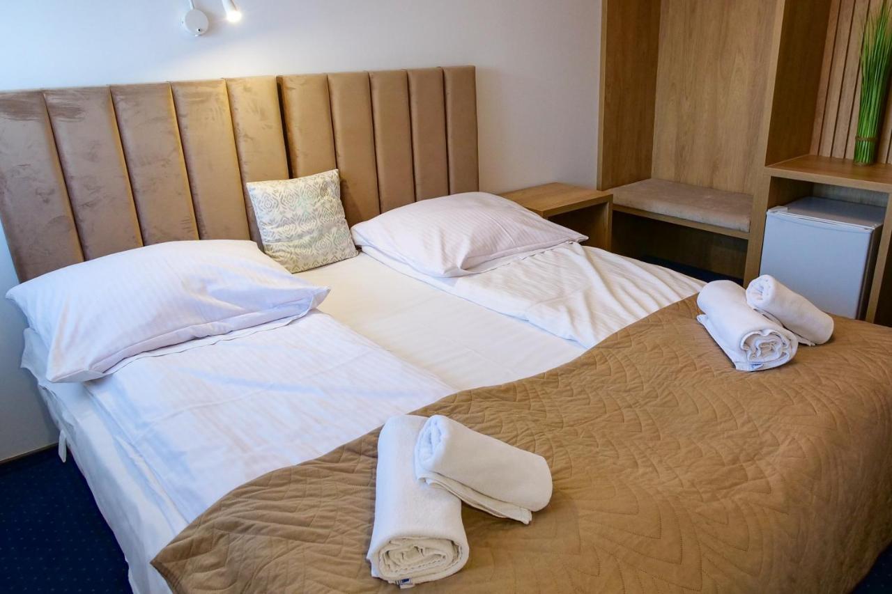 Hotel Duet เฮลม์ ภายนอก รูปภาพ